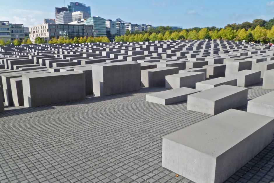 Đài tưởng niệm Holocaust ở Berlin