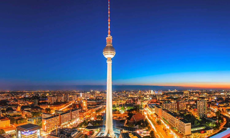 Fernsehturm – Tháp truyền hình Berlin
